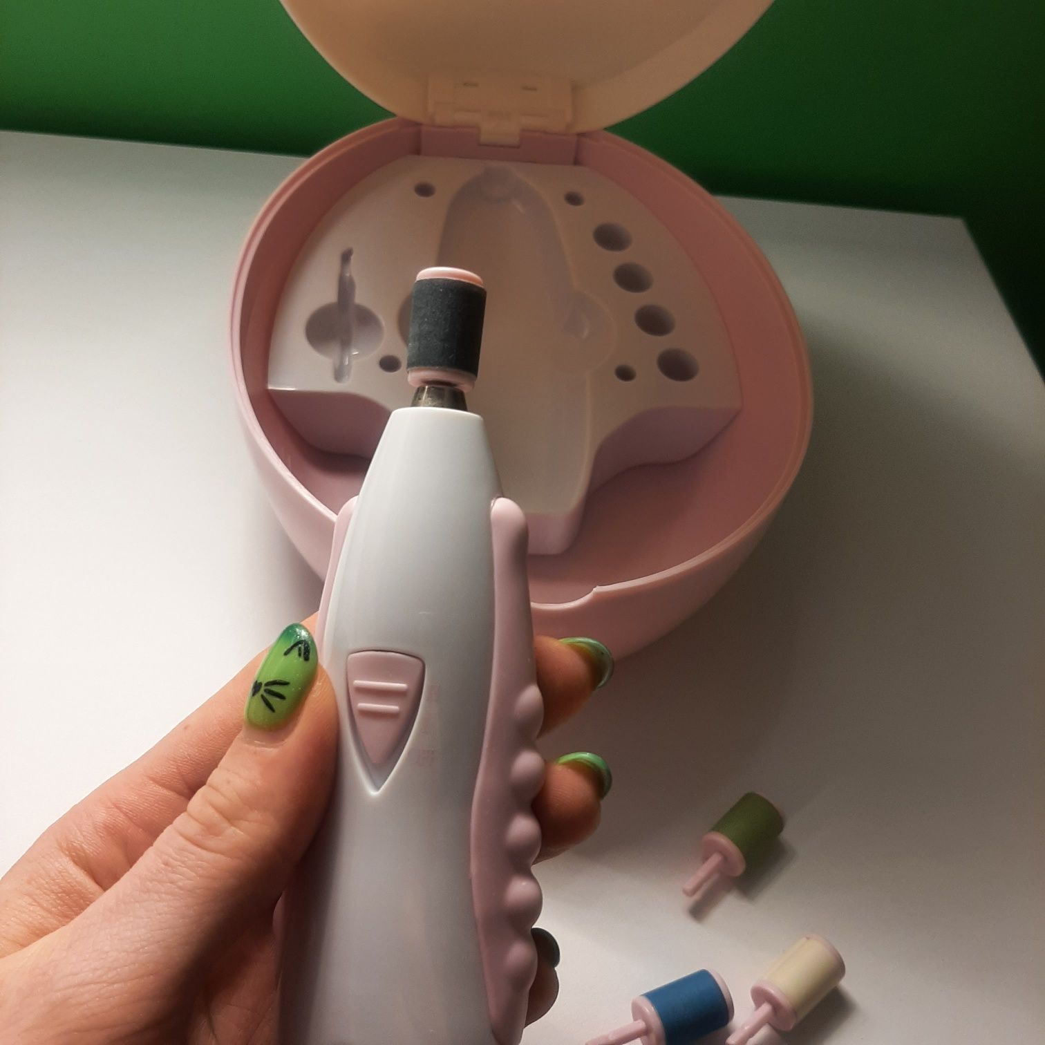 Zestaw do pielęgnacji paznokci mini spa manikiur