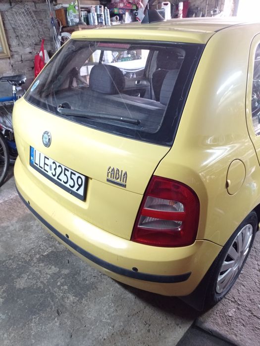 Skoda Fabia 1.4mpi z gazem 2001 r. czujniki parkowania