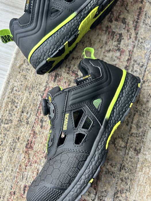 Obuwie robobicze Bennon Predator Sandals 40