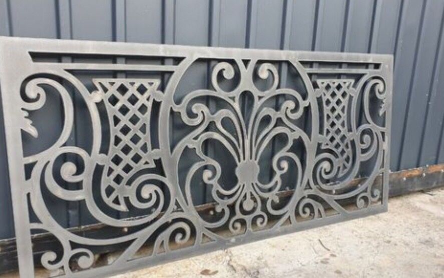 Декоративні металеві вставки для воріт та огорожі Лазерна різка металу