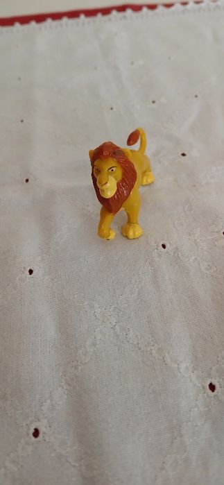 Figura Simba - O Rei Leão