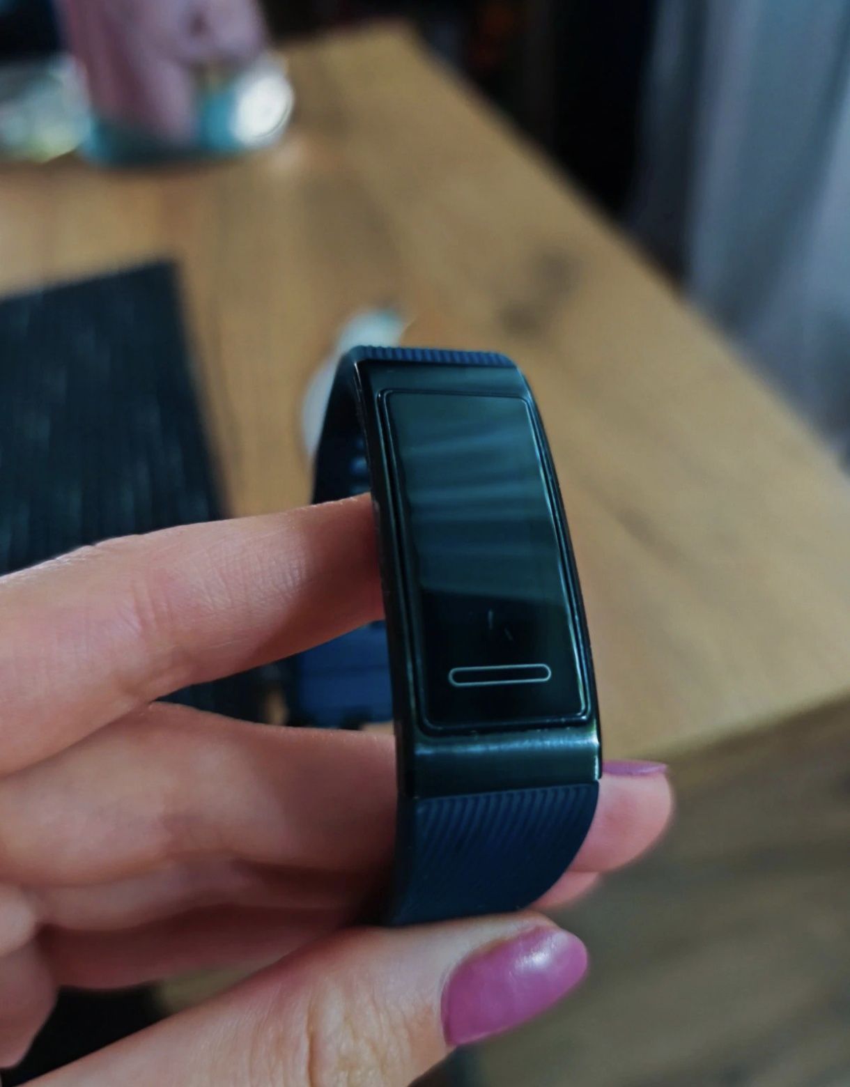 Huawei Band 4 Pro + dodatki