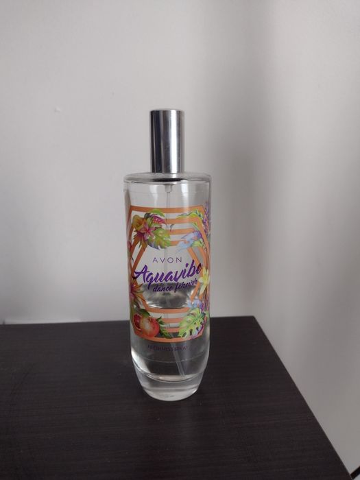 Perfumy Avon Aquavibe dance forever