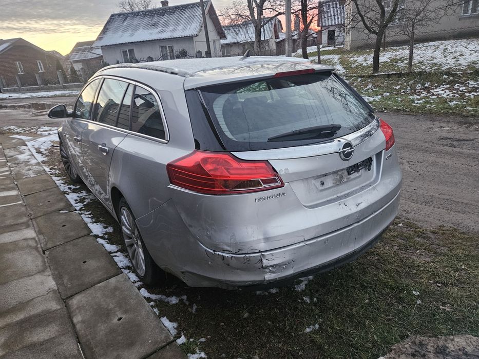 Бампер Капот Крило Фара Телевізор Решітка Туманка Опель Інсігнія Opel