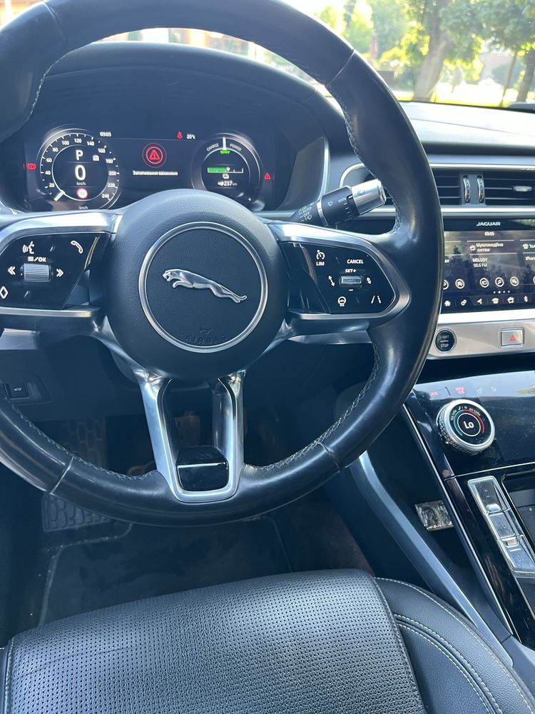 Jaguar I-Pace EV400 НОВА БАТАРЕЯ!