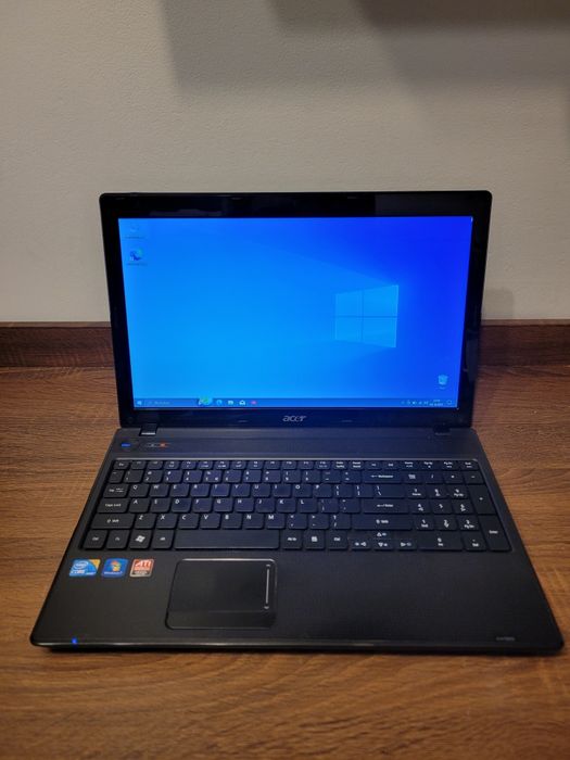 Laptop Acer Aspire i3/HD5470/8GBRAM/SSD