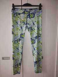 Legginsy sportowe w pastelowych kolorach rozmiar M