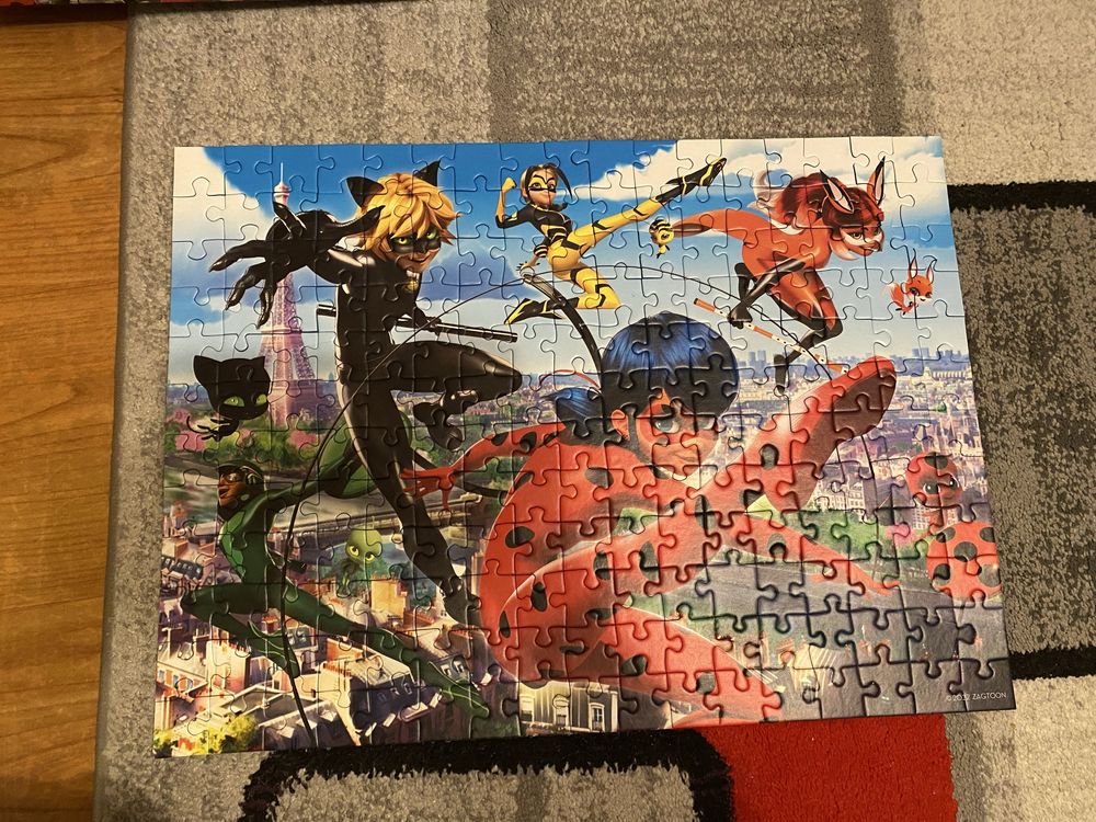 Puzzle Miraculum Bieronka i Czarny Kot, 200 elementów, 8+, Ravensbu