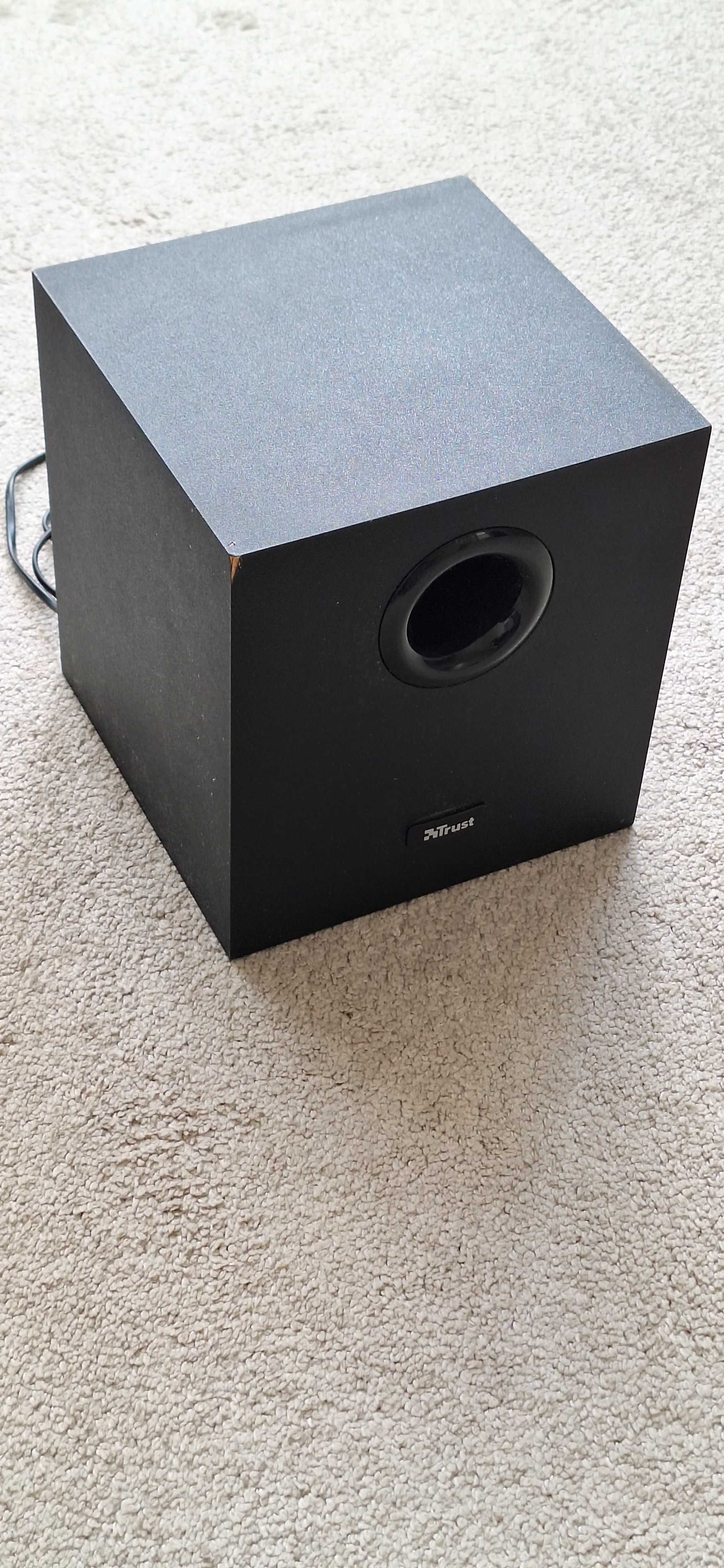 Subwoofer do głośników komputerowych 2.1 "Trust SP-3680 - 15416"