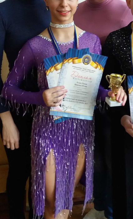 Сукня для бальних танців латина