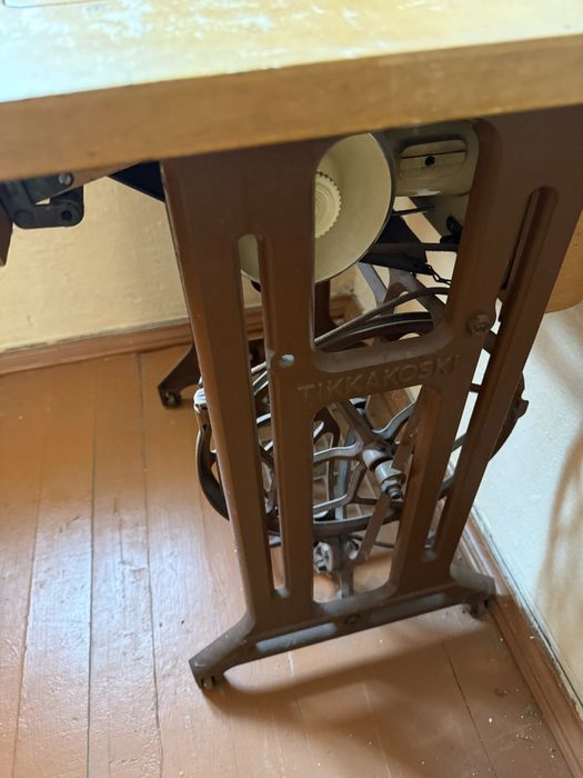 Швейна машина фінської компанії Oy Tikkakoski Ab.