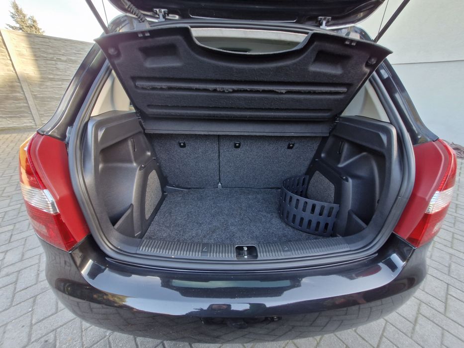 ŠKODA FABIA 2008r 1.2 benz.niski przebieg, KLIMA,GRZANE FOTELE