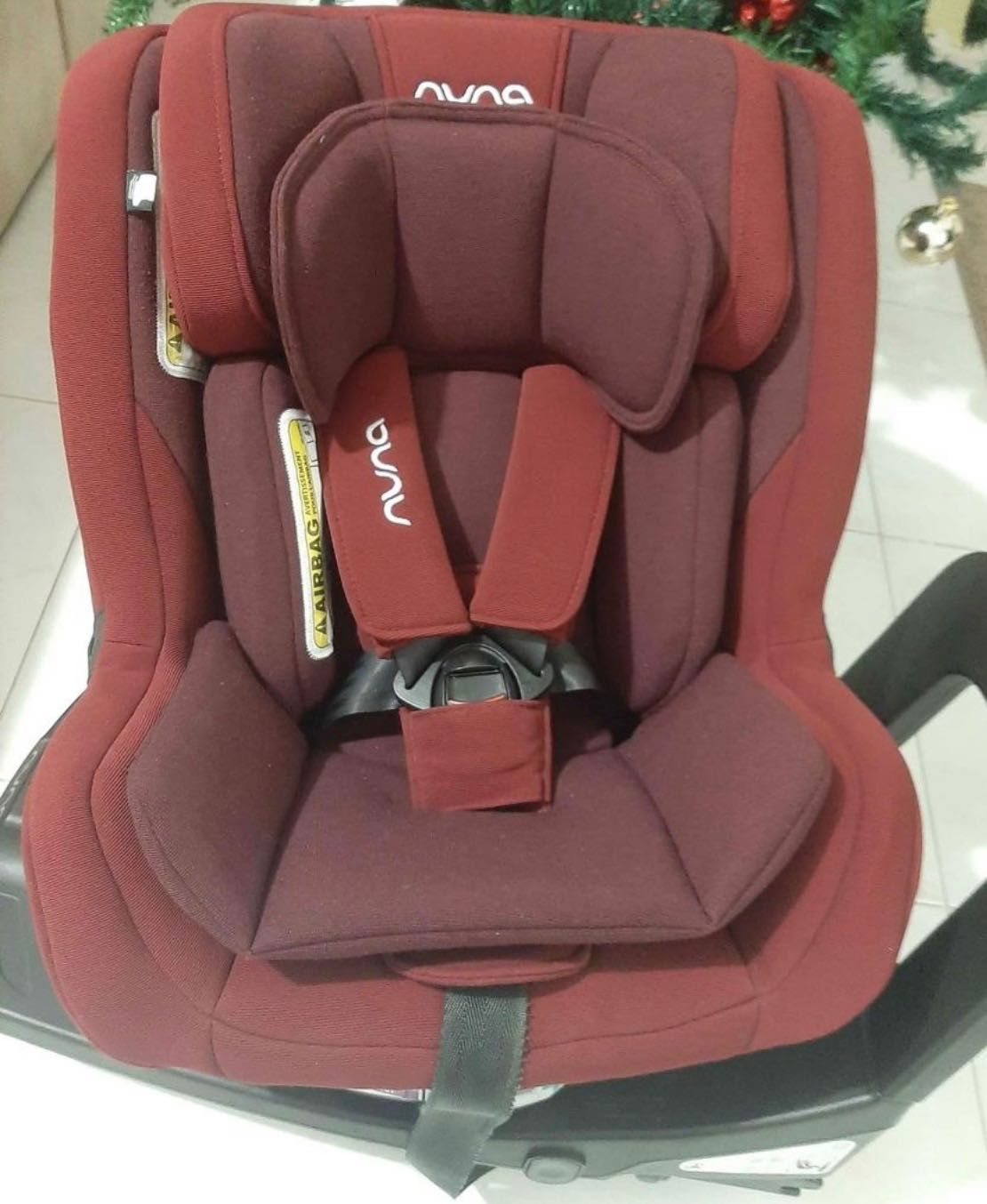 Cadeira auto Nuna com base isofix