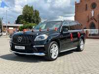 Wynajem luksusowego Mercedesa GL 550 AMG na ślub – z kierowcą!