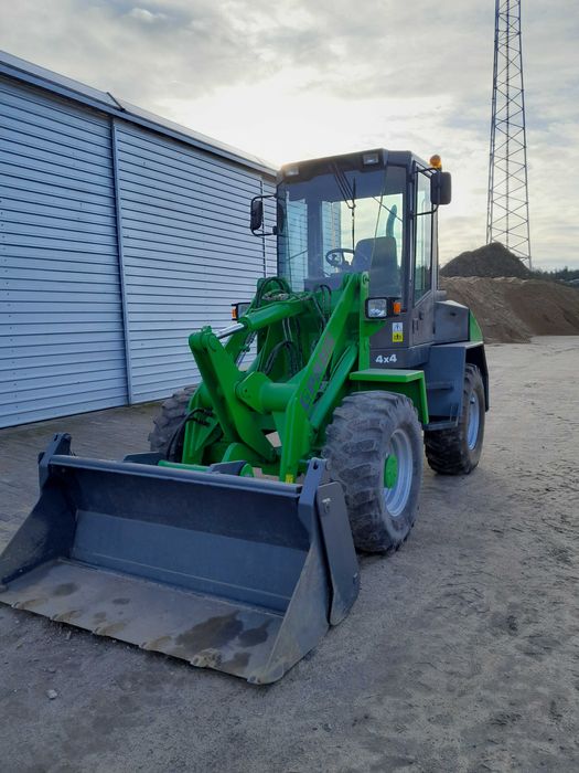 ładowarka kołowa paus 2002 rok orginał nie atlas vilwo jcb