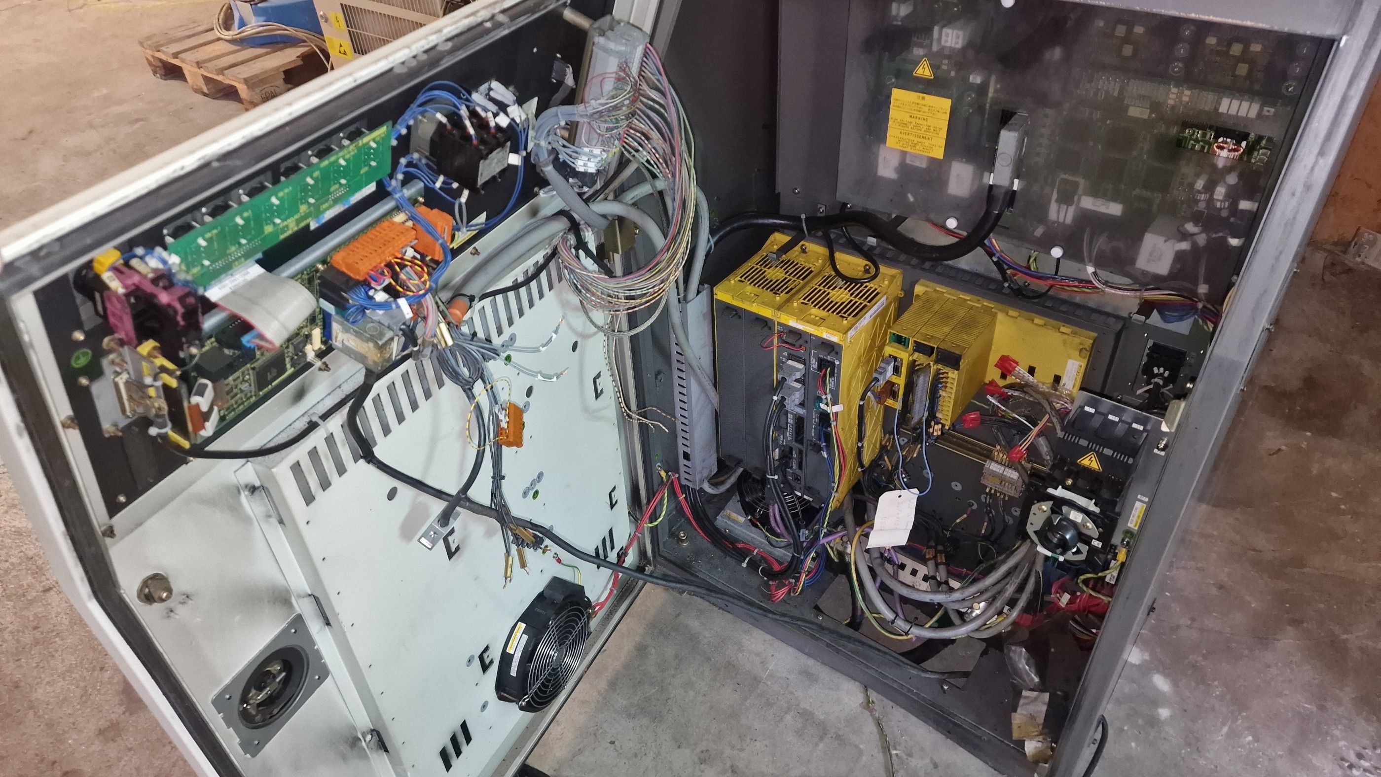 Robot Przemysłowy Fanuc R-2000Ia 165F