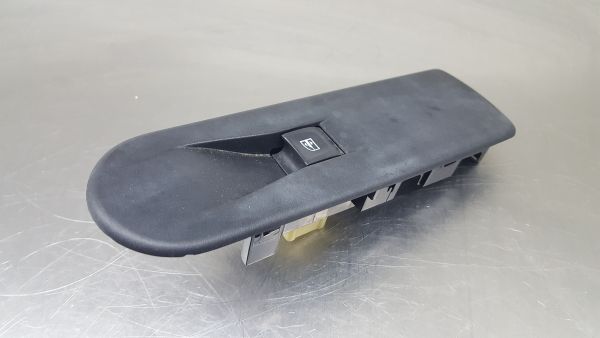 Comando / botão / interruptor vidros frente direito RENAULT Clio IV (B