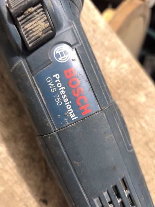 На восстановление или запчасти