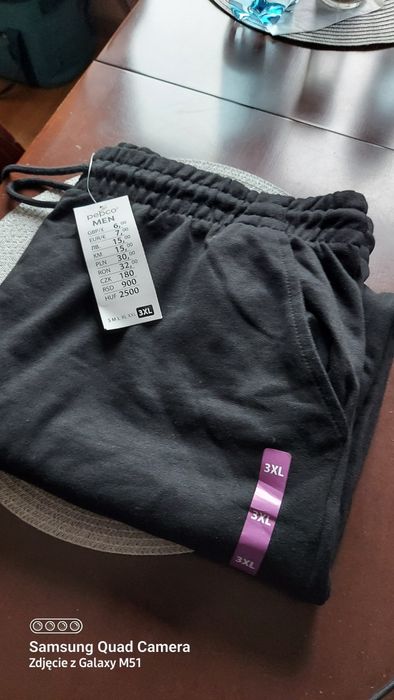 Nowe spodnie dresowe męskie 3xl