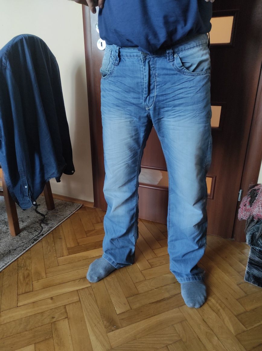 Spodnie męskie jeans L