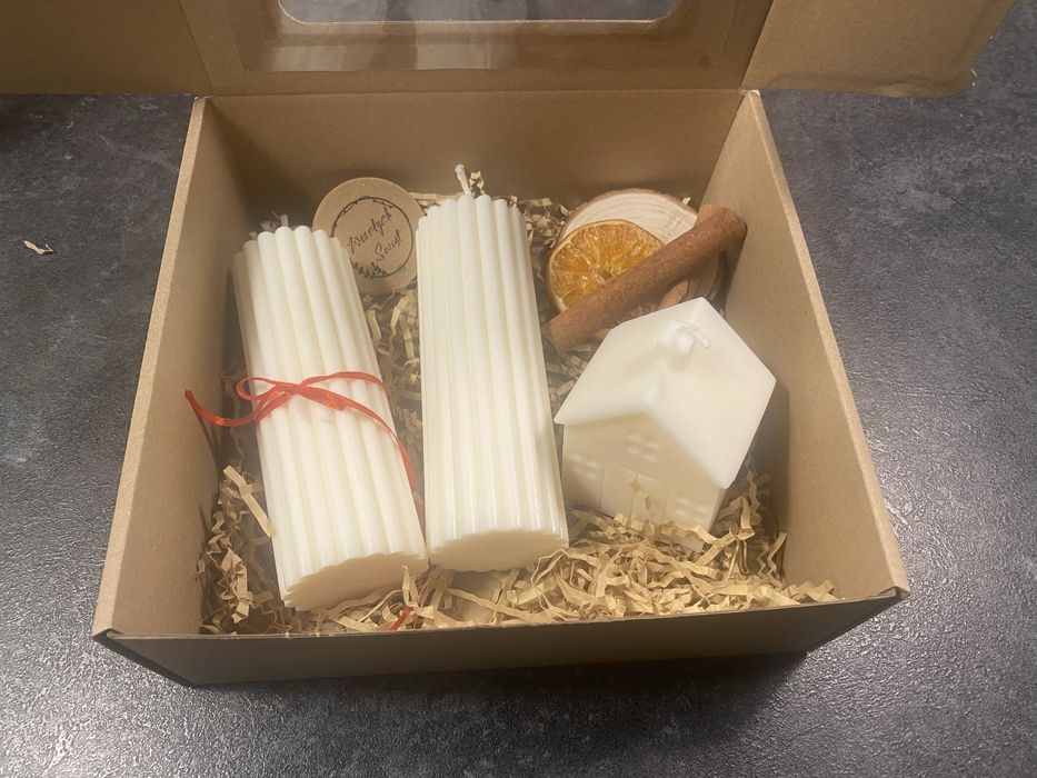 Zestawy swiąteczne z świec sojowych