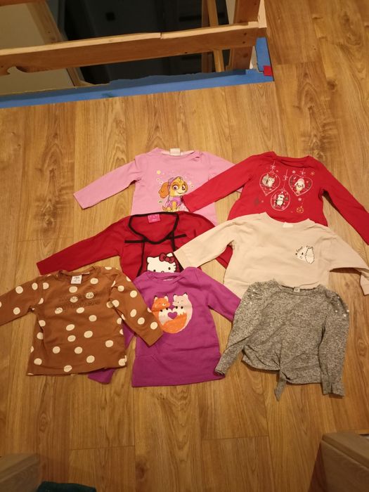 Bluzki na długi rękaw dla dziewczynki 98