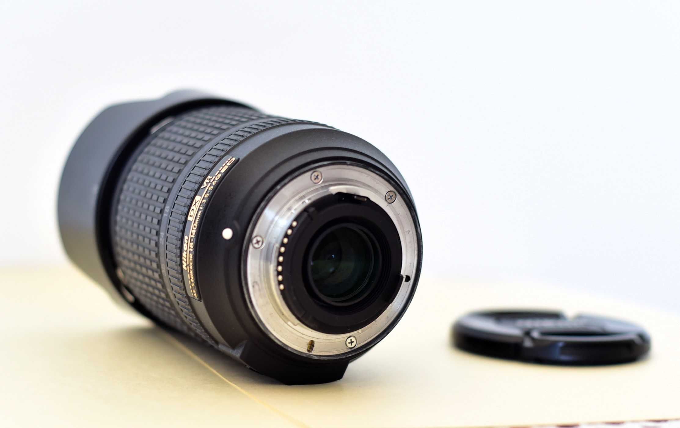 Nikon AF-S DX 18-140mm F/3.5-5.6G ED VR