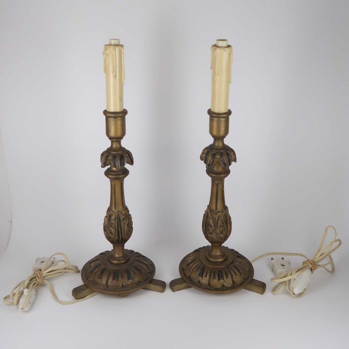 Par de tocheiros estilo D. Maria