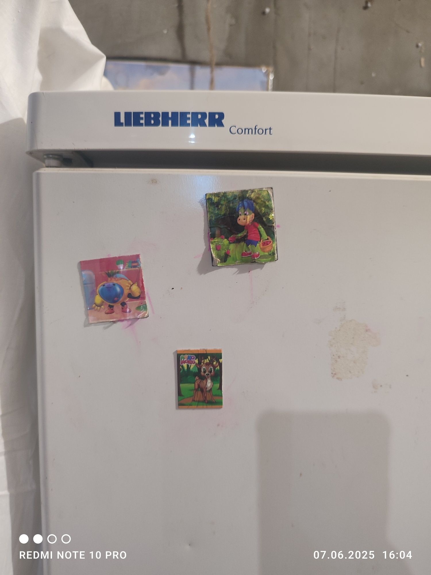 Продам холодильник либхер