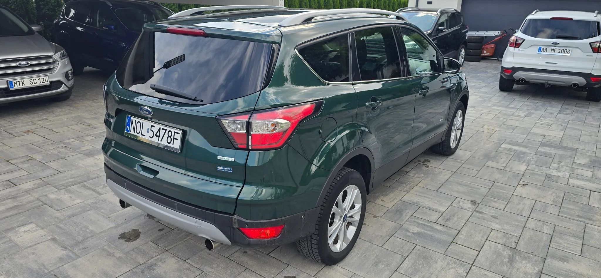 Ford Kuga 100%BEZWYPADKOWY Tylko 122.000 KM Duża Nawigacja AUTOMAT z Niemiec