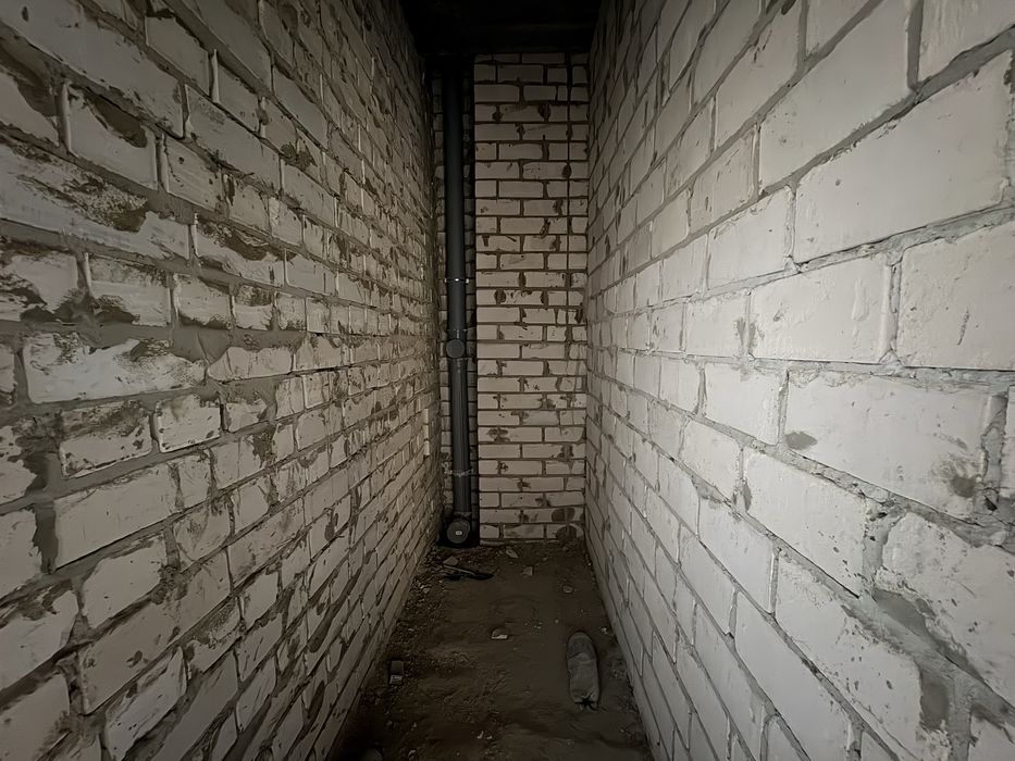 3 кімнатна квартира 82 м2 ЖК Миру 3 Героїв Харкова будівельний стан