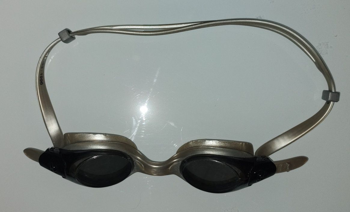 Okulary do pływania Speedo BS 5883 : 1996