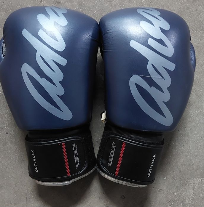 Luvas de Boxe, Kickboxing e Muay Thai
Abrir filtros, 0 filtros aplicad