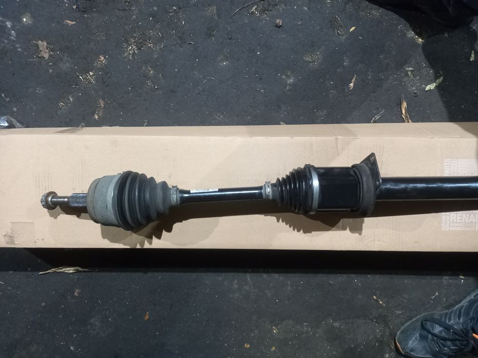Полуось передня права фольцваген Т6 піввісь Т6 автомат ДСГ