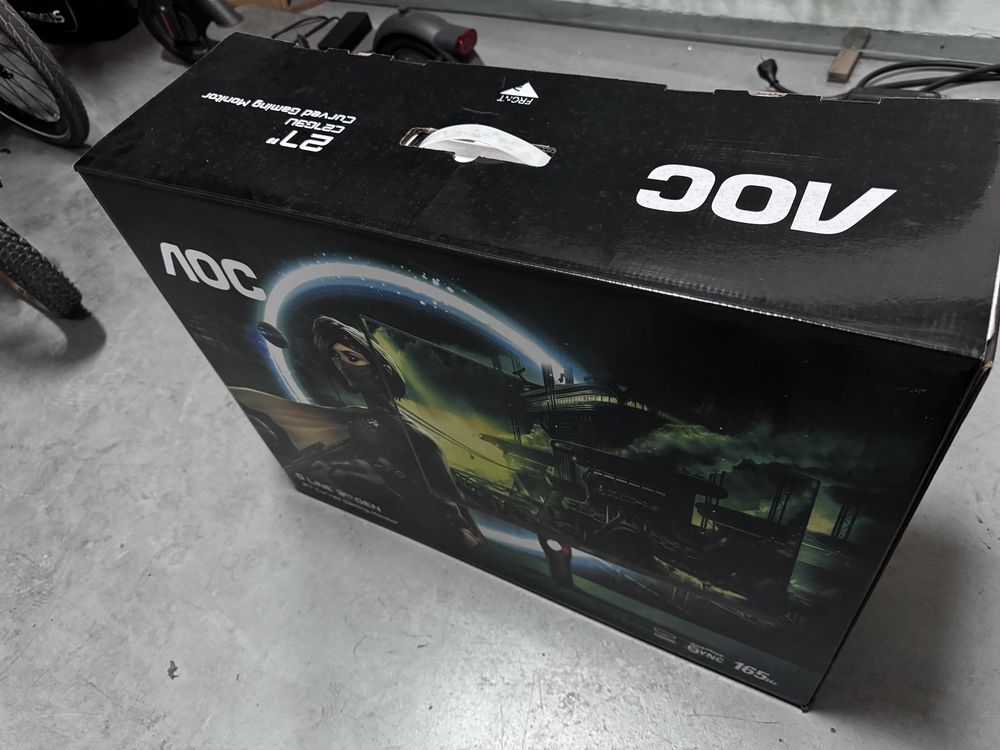 Monitor Curvo GAMING AOC 27” 3rd Generation 165hz