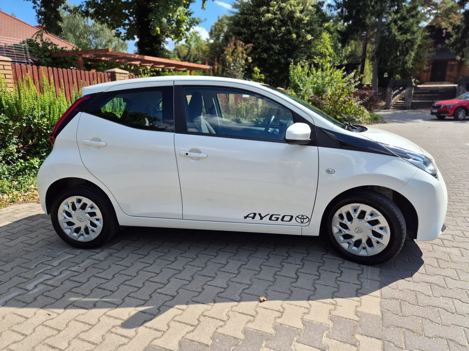 Toyota Aygo Automat 5D Super stan Keyless Go Climatronic Radio dotyk 7Cali Kamera
