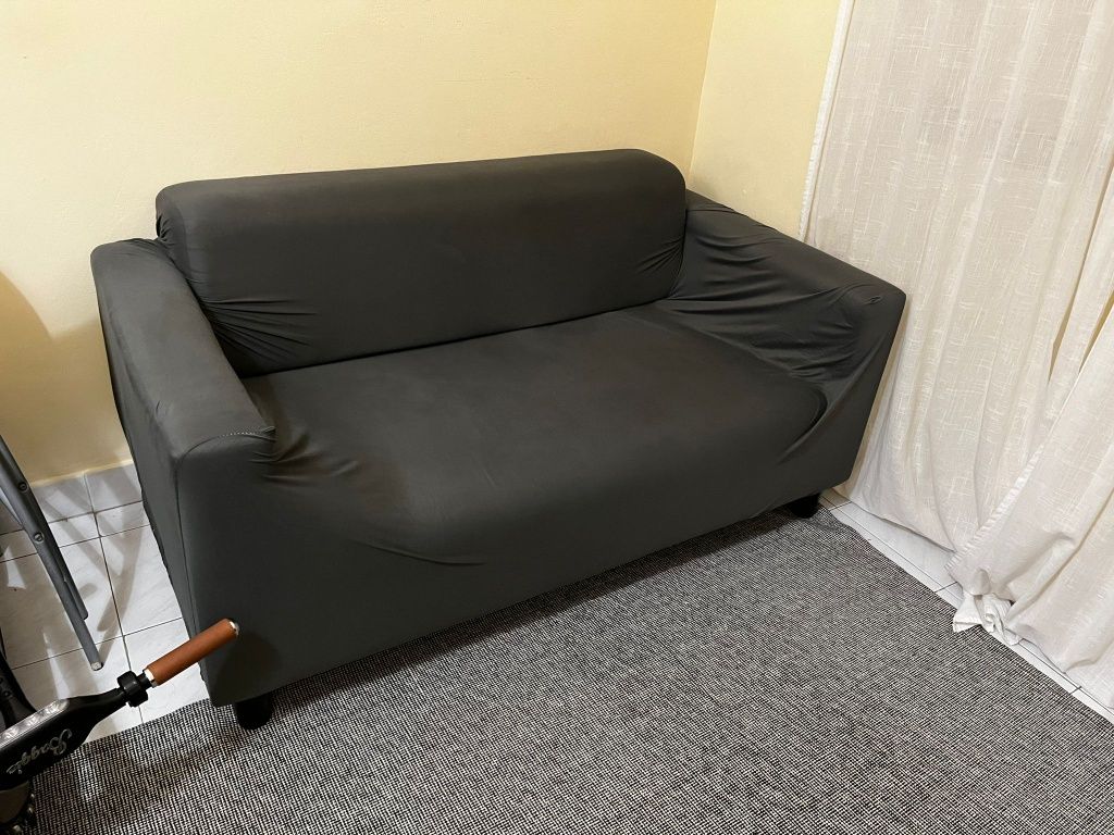 Sofa 2 lugares com capa