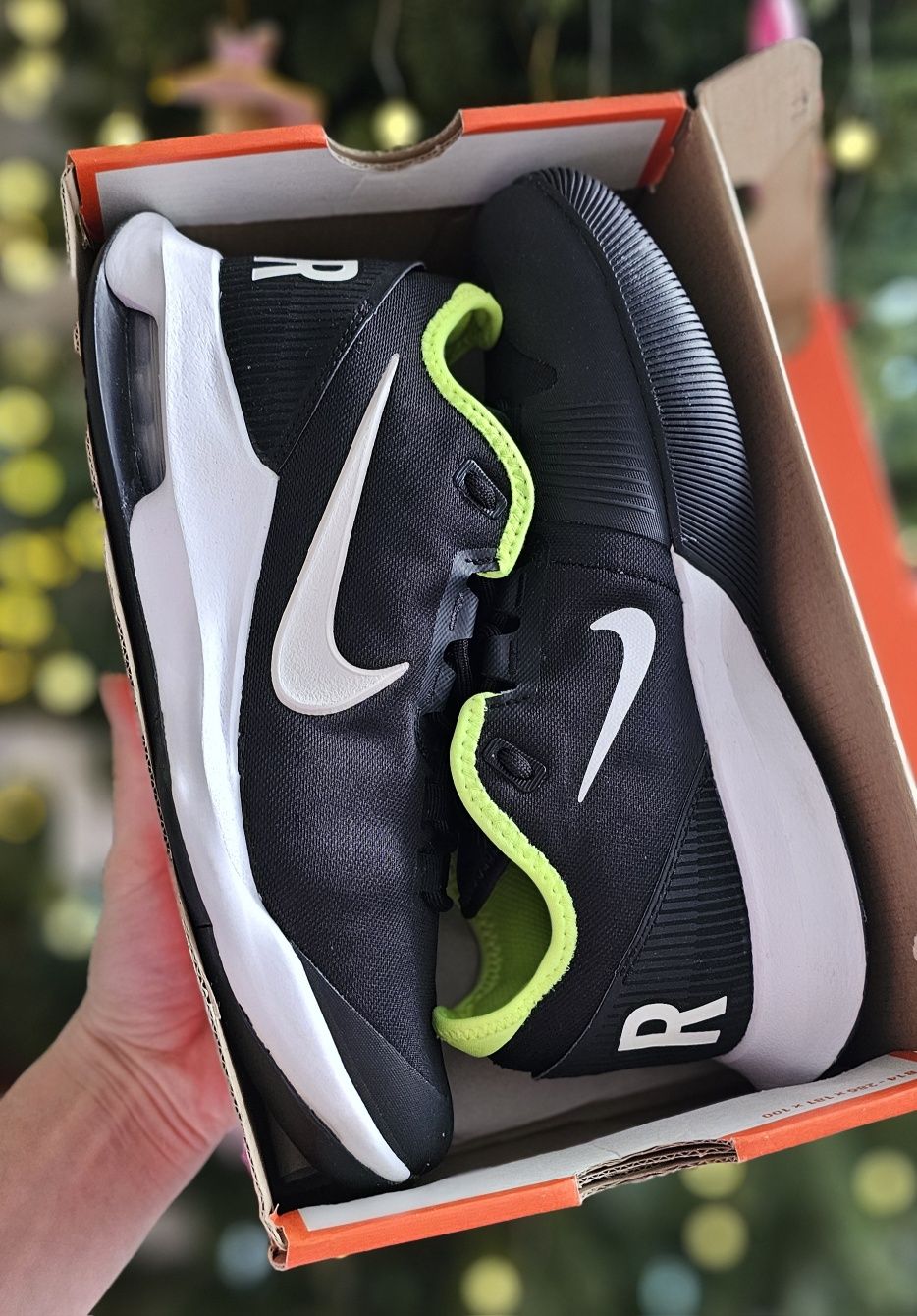 Продам кроссовки Nike Jordan,Air Max