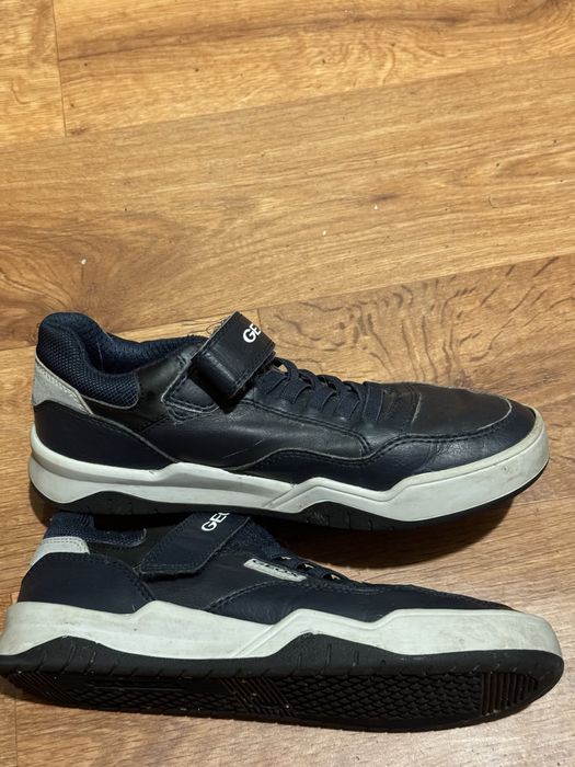 Кроссовки для мальчика Geox 37-38 размер