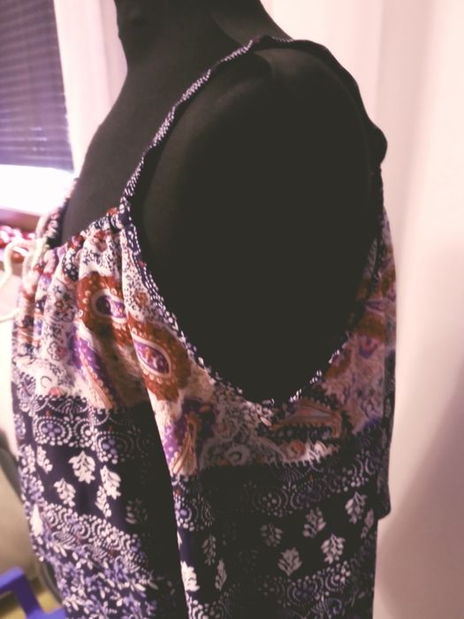 Sukienka lekka szelki lato wzory 42 lejaca