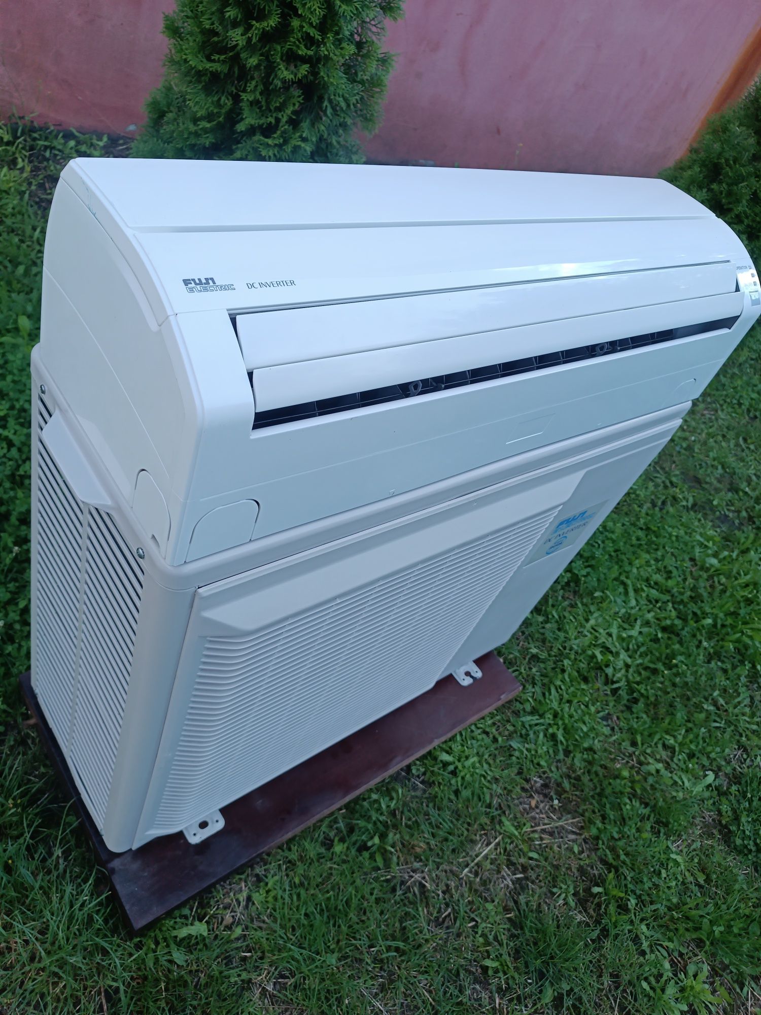 Klimatyzator Fuji electronic 5kw japoński stan bardzo dobry