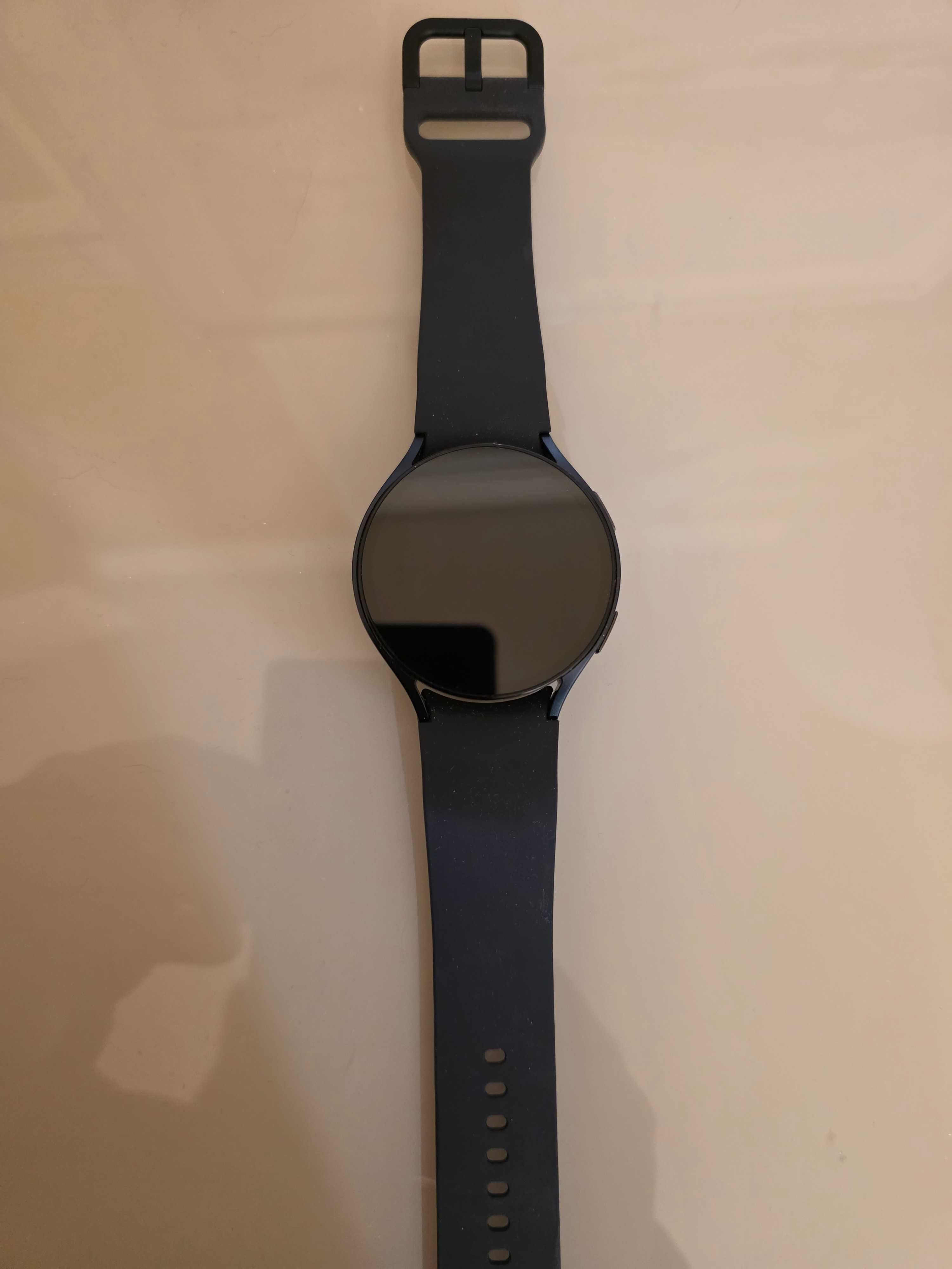 Samsung Galaxy Watch6 44mm SM-R940 – Como Novo, Ainda com Garantia!