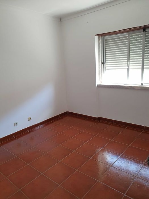 Arrendo T2 em Benavente - junto à Escola Básica Duarte Lopes