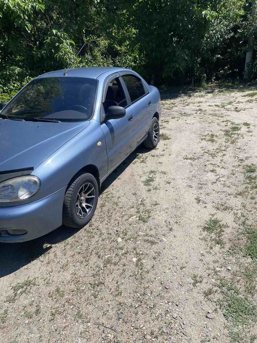 Продам машину Daewoo sens