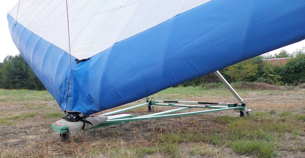 Motolotnia - transporter / wózek skrzydła