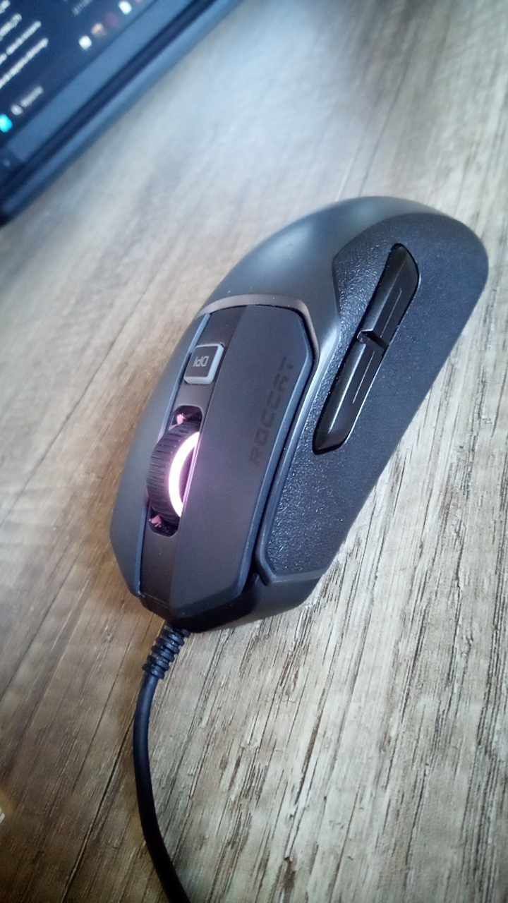 roccat kain 100 aimo