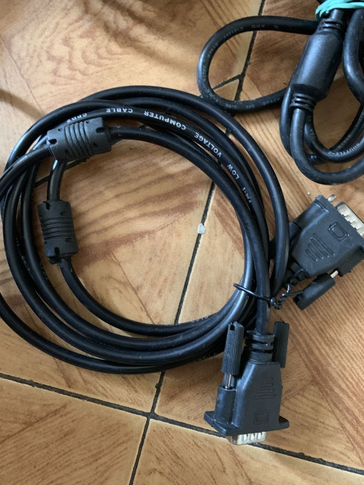VGA кабеля 14 штук