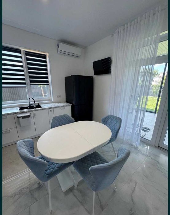 Будинок в Станишівці