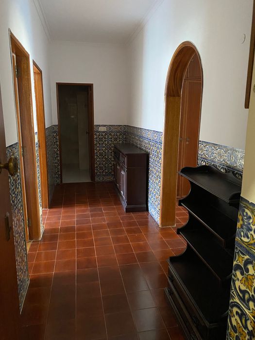 Apartamento T2 junto à Gare do Oriente e Moscavide