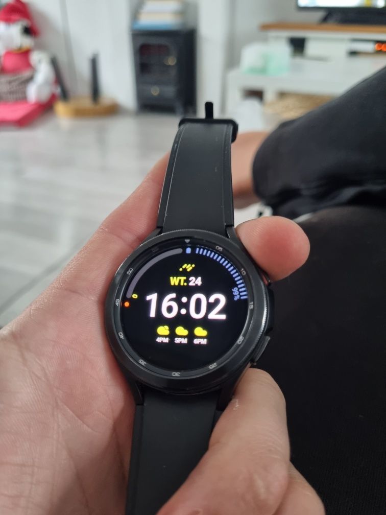 Samsung Galaxy Watch4 Classic